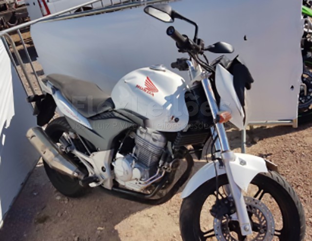 Lote 020 - HONDA CB 300 R 2014