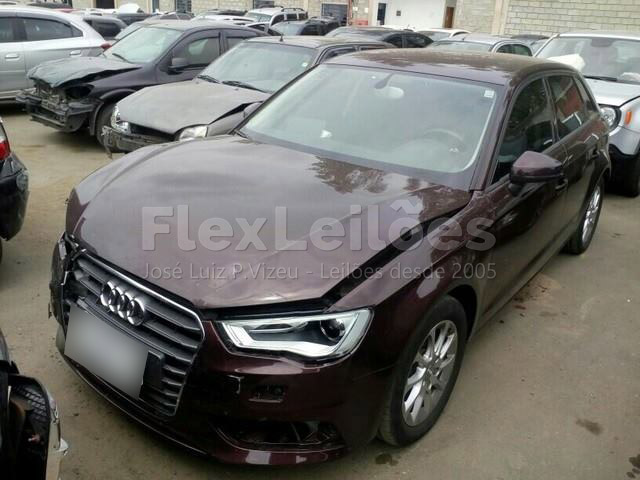 LOTE 013 - Audi A3 1.4 TFSI Sportback Ambiente S Tronic 2016