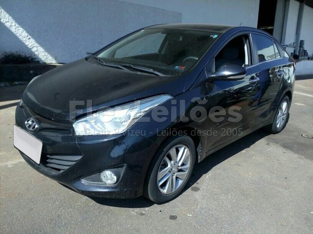 LOTE 018 - Hyundai HB20s 1.6 Premium (Aut) 2016