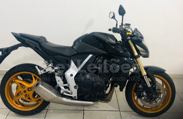 Lote 002 - HONDA CB 1000 R 2014