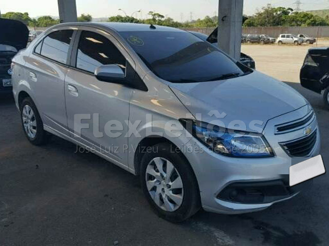 LOTE 009 - CHEVROLET PRISMA LT 2016