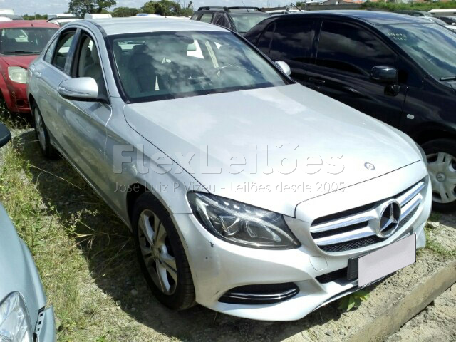 LOTE 034 - MERCEDES BENZ C180 AVANTGARDE 2018