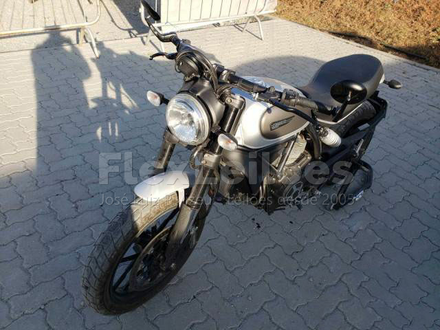 Lote 001 - DUCATI SCRAMBLER 803 ICON 2018