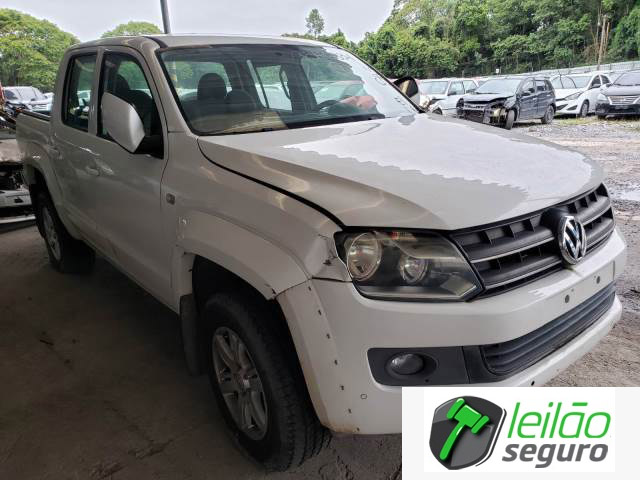 LOTE 022 VOLKSWAGEN/AMAROK TRENDLINE 4MOTION 2.0 TDI BITURBO 2014