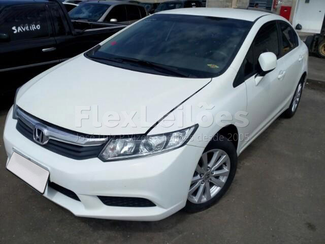 LOTE 024 Honda New Civic LXR 2.0 i-VTEC (Aut) 2014